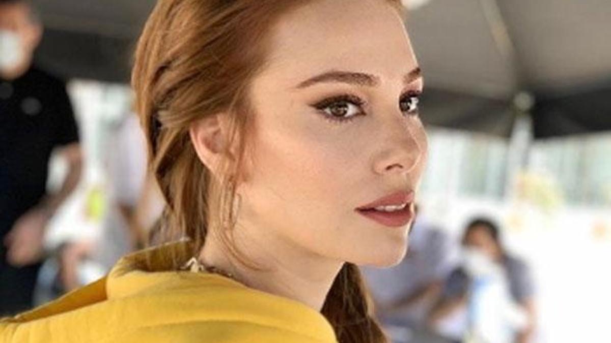 Elçin Sangu kendini eve kapattı!