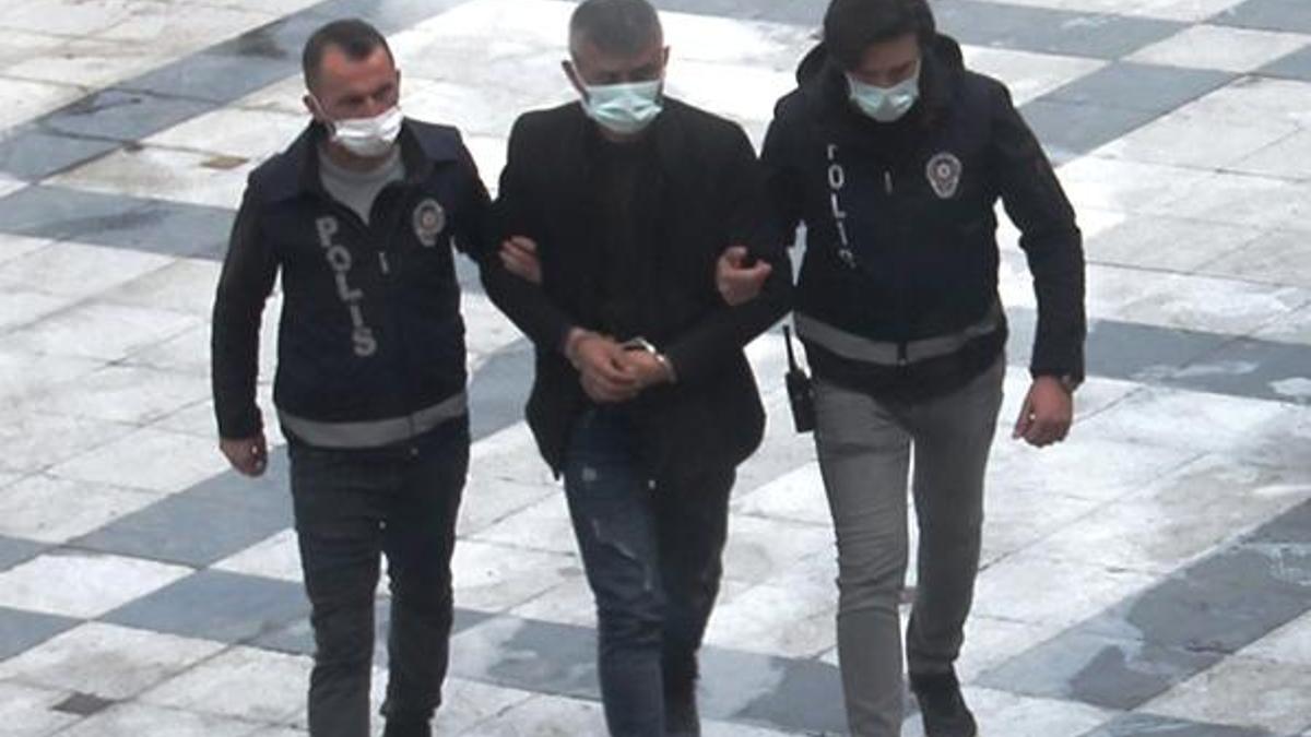Arkadaşını öldürdü, teslim oldu! Evde kanlar içinde...