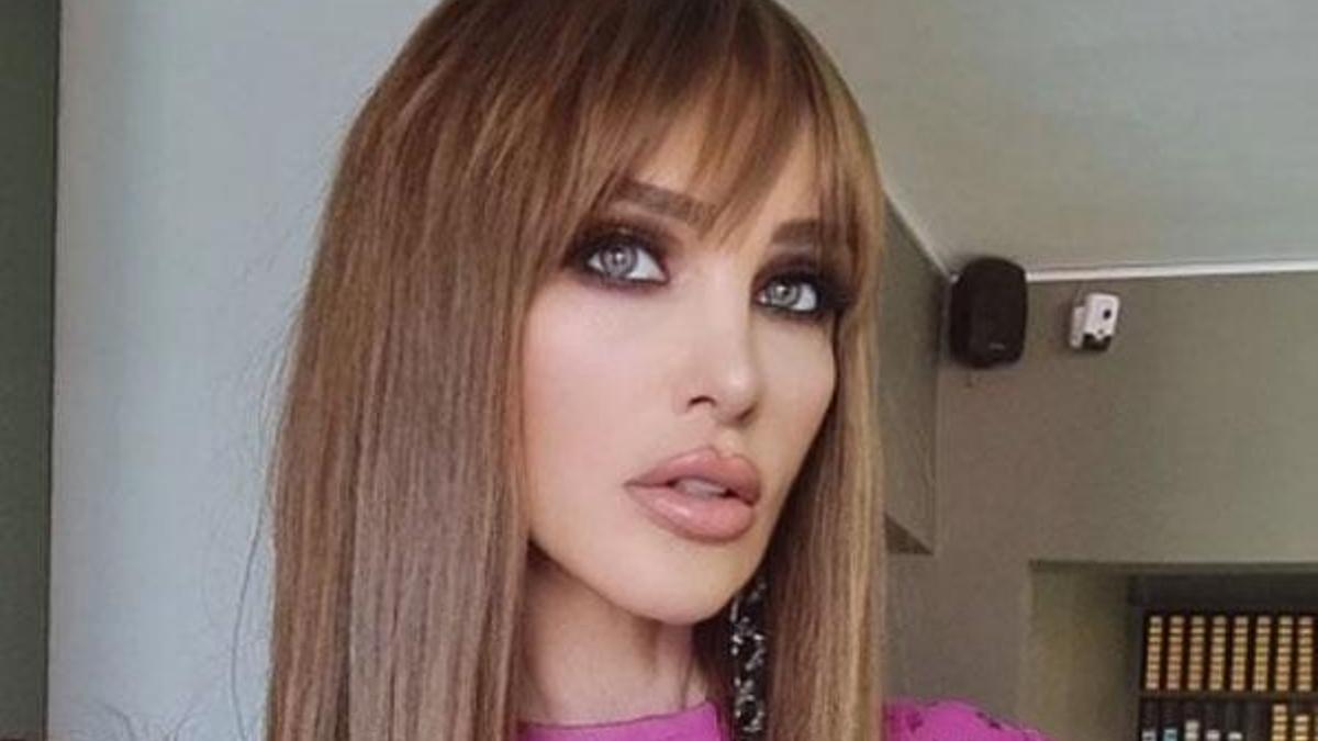 Seren Serengil'in 'bekaret' itirafı tekrar gündeme geldi!