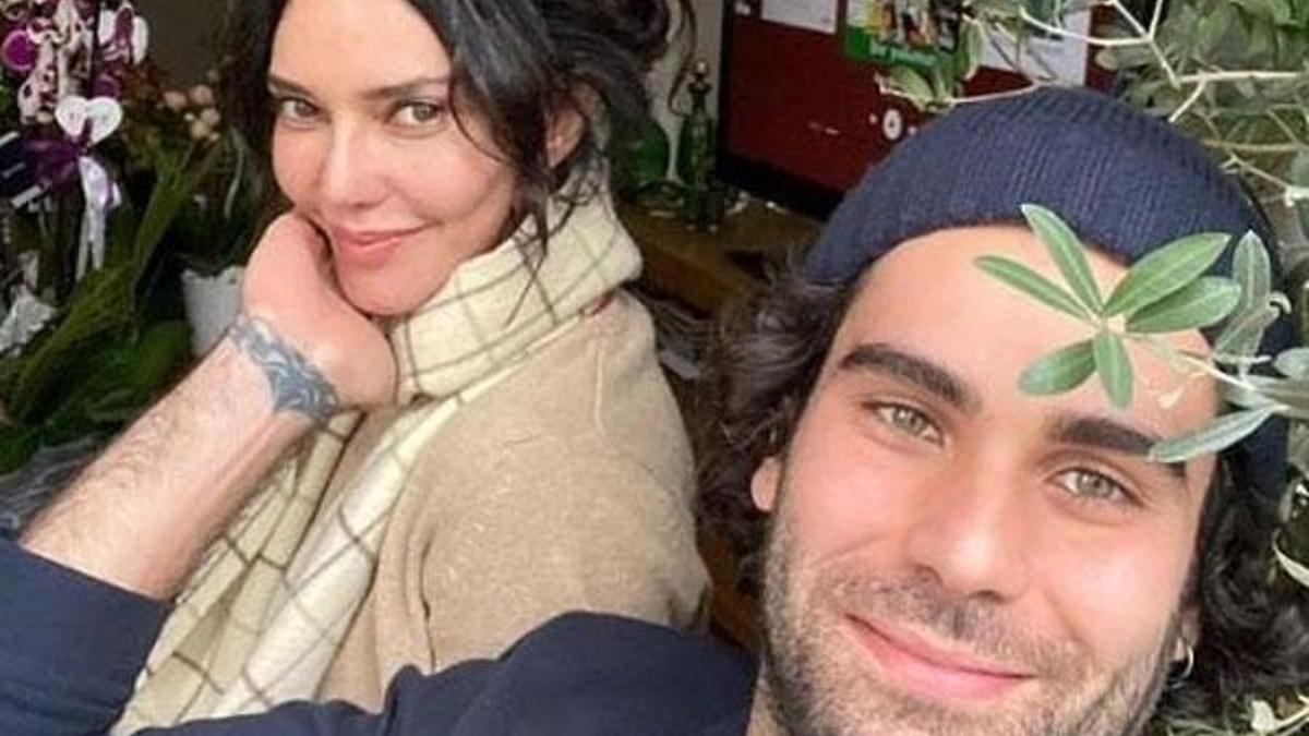 Hande Ataizi’den evlilik açıklaması!