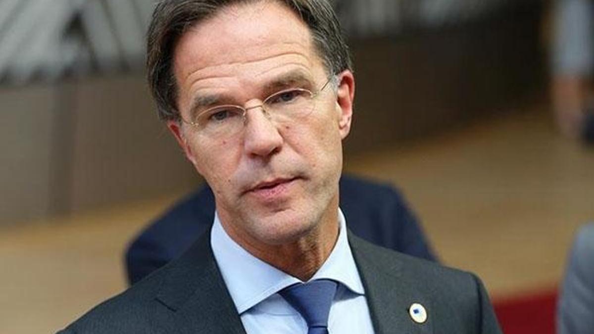 Hollanda seçimlerini Başbakan Rutte'nin partisi kazandı
