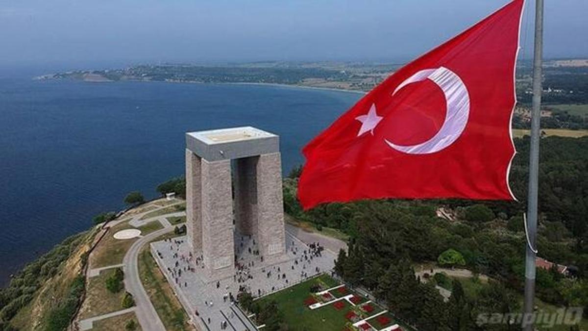 Spor camiasından "18 Mart Çanakkale Deniz Zaferi" mesajları