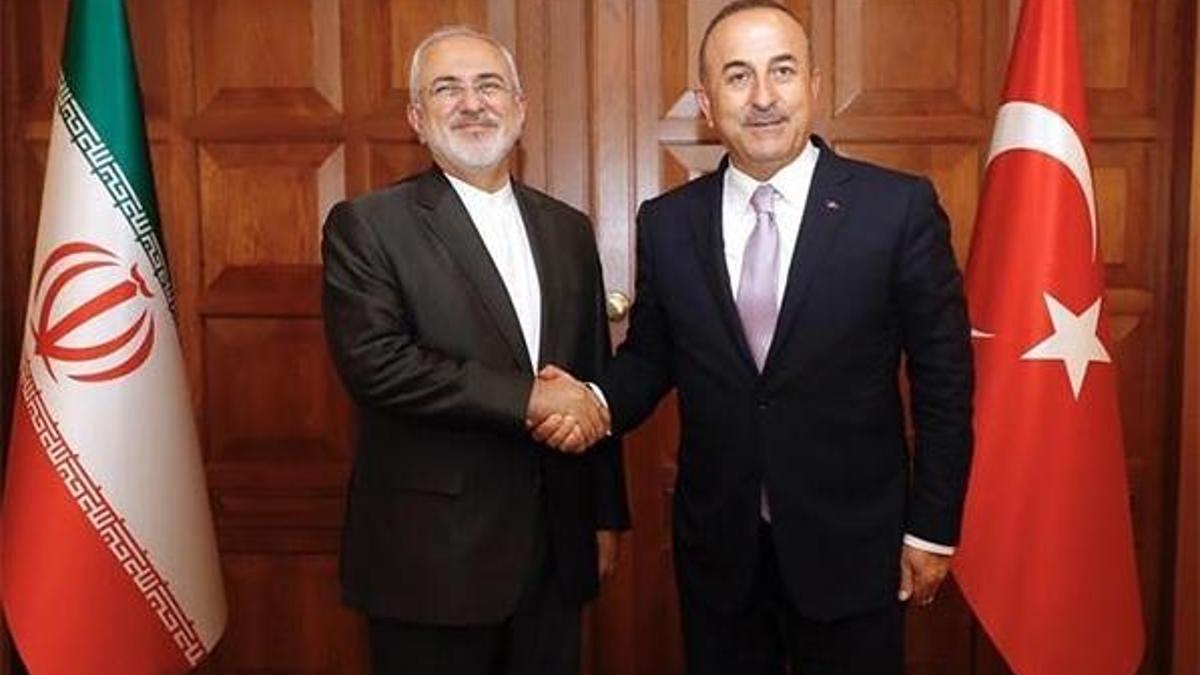 Bakan Çavuşoğlu, İranlı mevkidaşı Zarif ile görüştü