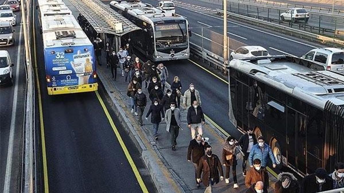 İstanbul'da trafik yoğunluğu yüzde 60'ı aştı