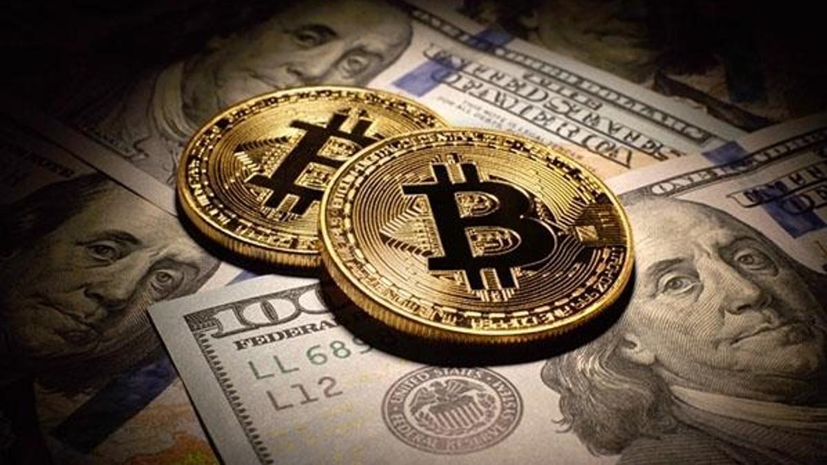 Bitcoin neden düşüyor? Bitcoin 55,000 doların altına geriledi!
