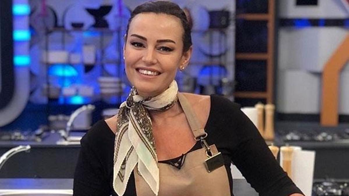 Naz Elmas'ın ablası Açelya Elmas'tan kanser açıklaması!