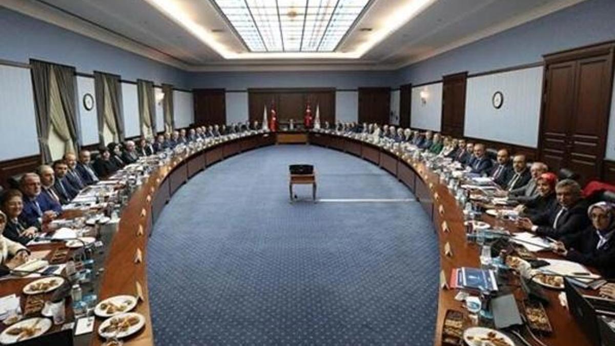 MKYK nedir? MYK açılımı ve üyesi nedir, nasıl olunur? AK Parti MKYK üyeleri listesi belli oldu mu, MKYK listesi kaç kişiden oluşur?