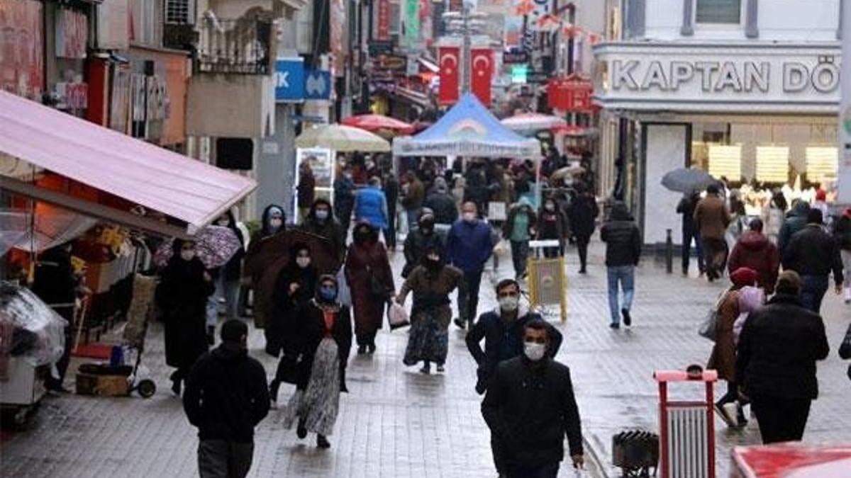 Vaka sayıları artıyor! Tam kapanma ile ilgili flaş açıklama