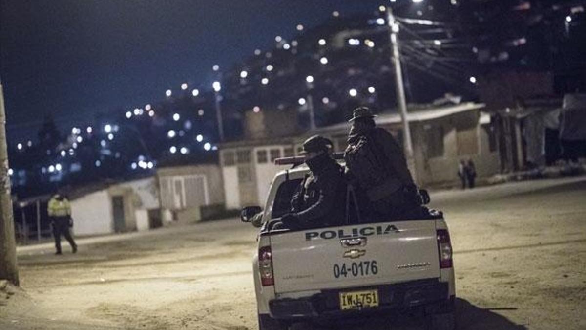Kolombiya’da bomba yüklü araçla saldırı: 17 yaralı