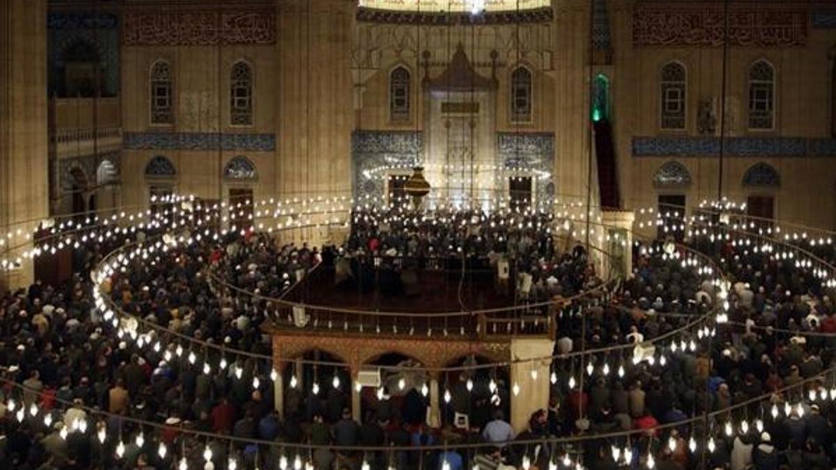 En güzel Berat Kandili mesajları (Resimli-kısa-yazılı) burada! Dualı ayetli hadisli Berat kandili için kısa mesajları 2021