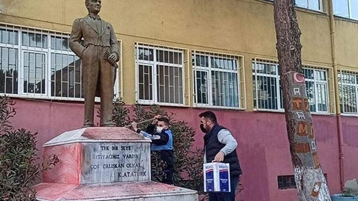 Tekirdağ'da Atatürk heykeline çirkin saldırı! Valilikten açıklama