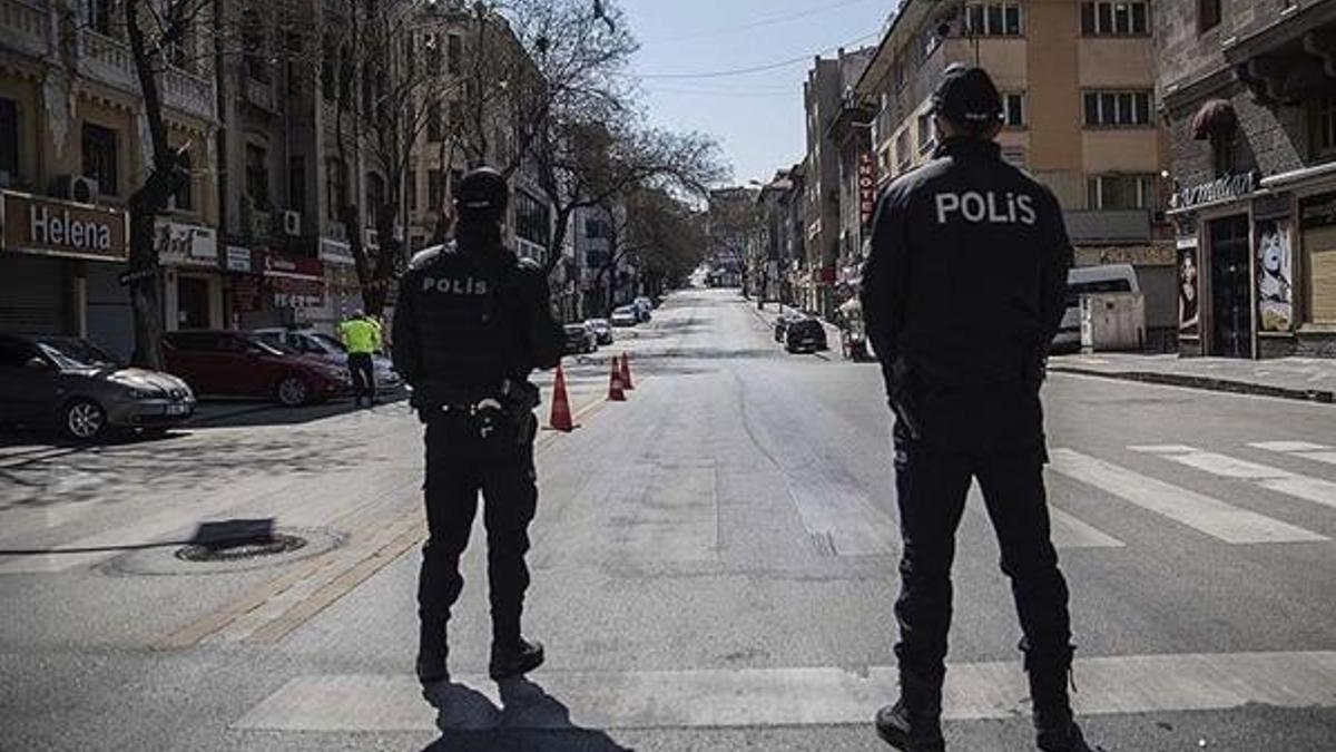 Ramazan Bayramı’nda sokağa çıkma yasağı olacak mı? Ramazan’da 21 günlük tam kapanma var mı, ramazan yasakları geldi mi?