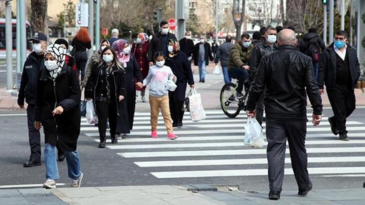 Cumartesi yasak ne zaman başlıyor? Hafta sonu yasakları ne zaman başlıyor? Cumartesi pazar kısıtlamalarının başlayacağı tarih...