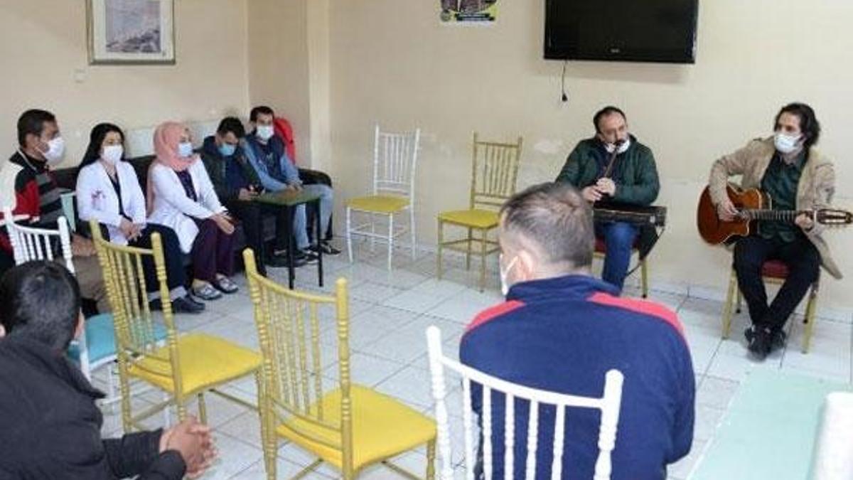 Bipolar bozukluğu olanlar dikkat