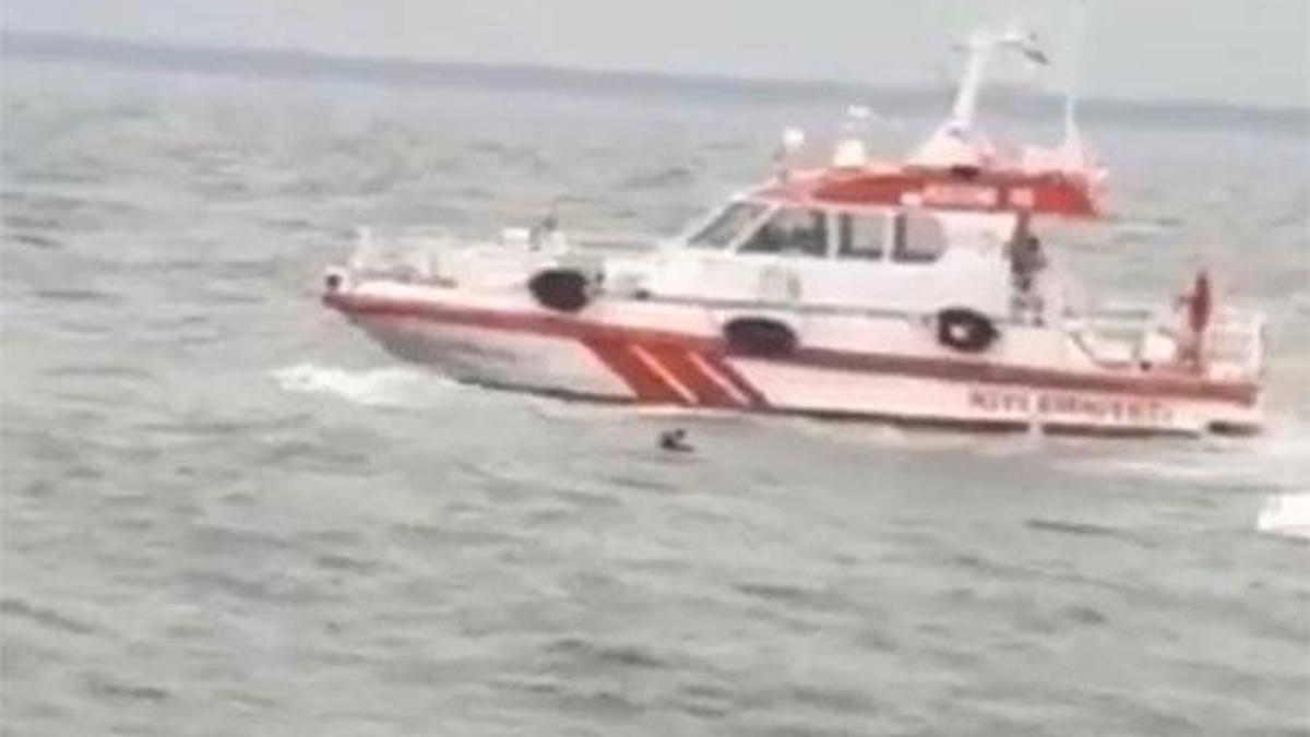 Kocaeli'de tekne battı! 3 kişi kurtarıldı