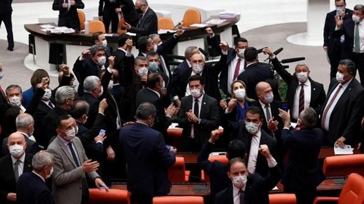 Meclis'te tartışılan oylama iptal edildi