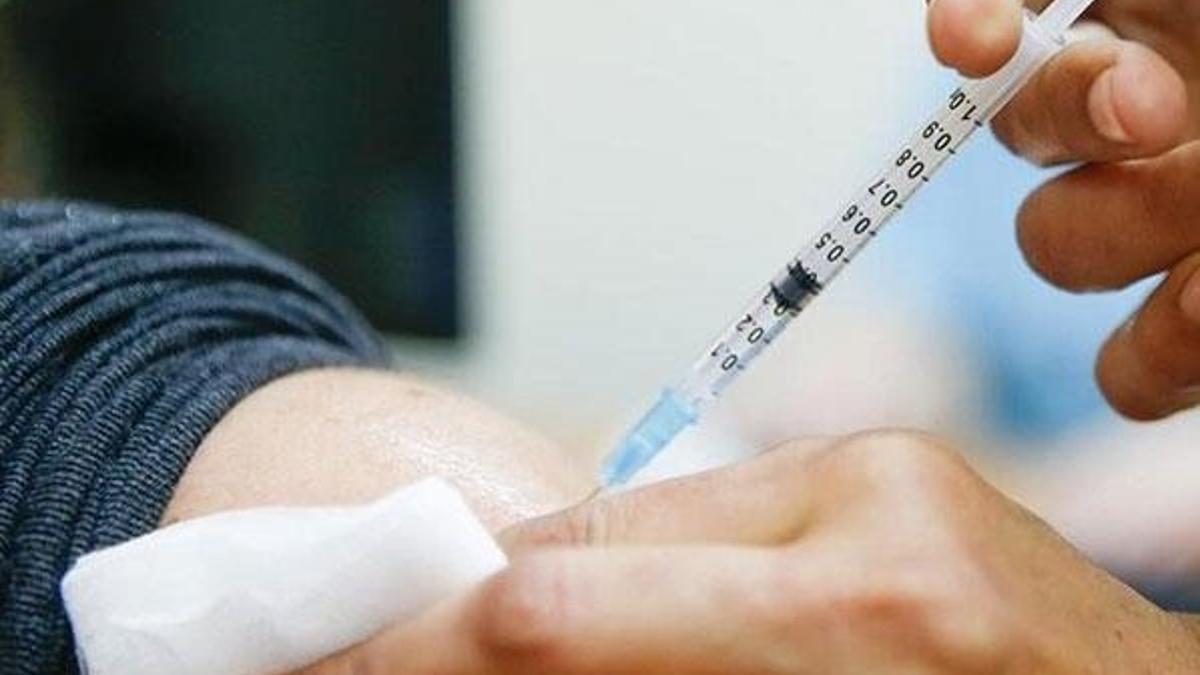 Aşı orucu bozar mı? Diyanet açıkladı