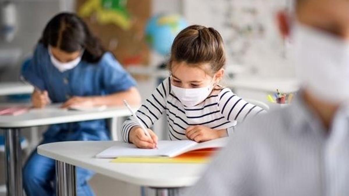 Çocuklar ortak kullandı, 14 kişi korona oldu!