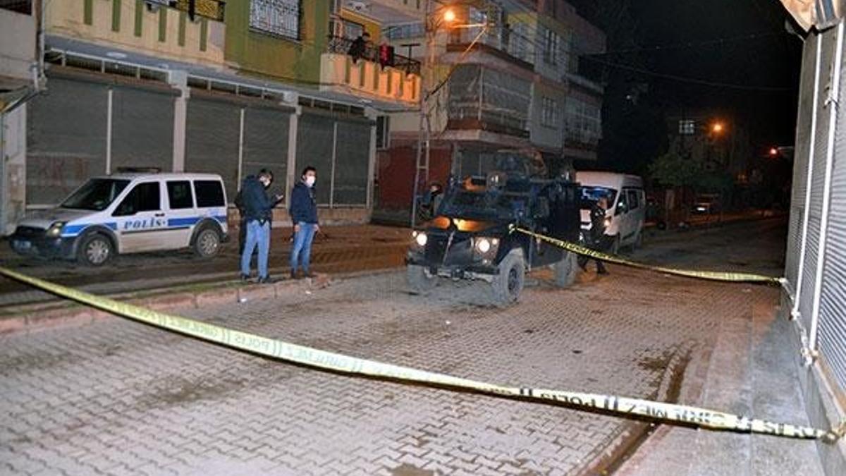 Sokak ortasında kanlı dehşet! Tartıştığı kişiye kurşun yağdırdı