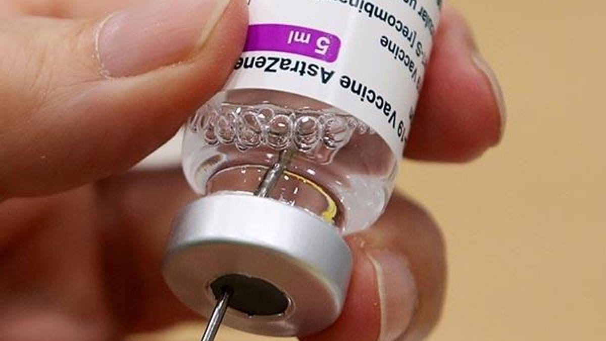 Oxford-AstraZeneca aşısı olan 7 kişi hayatını kaybetti!