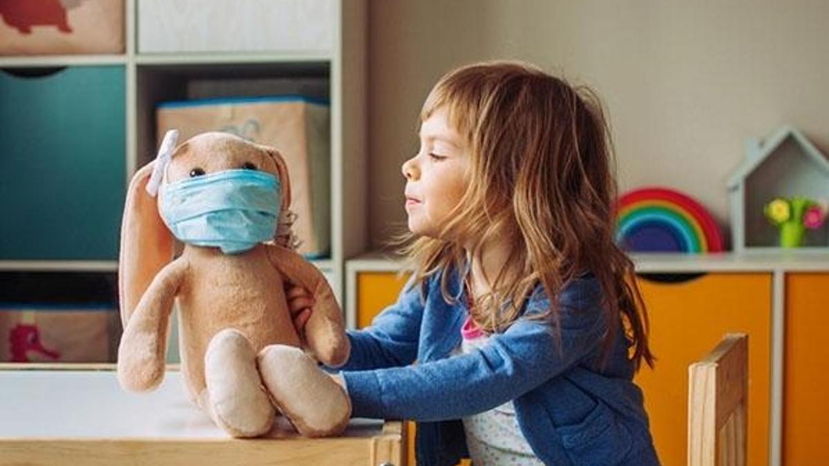 Pandemi tedbirleri çocuklara oyunlarla anlatılmalı!