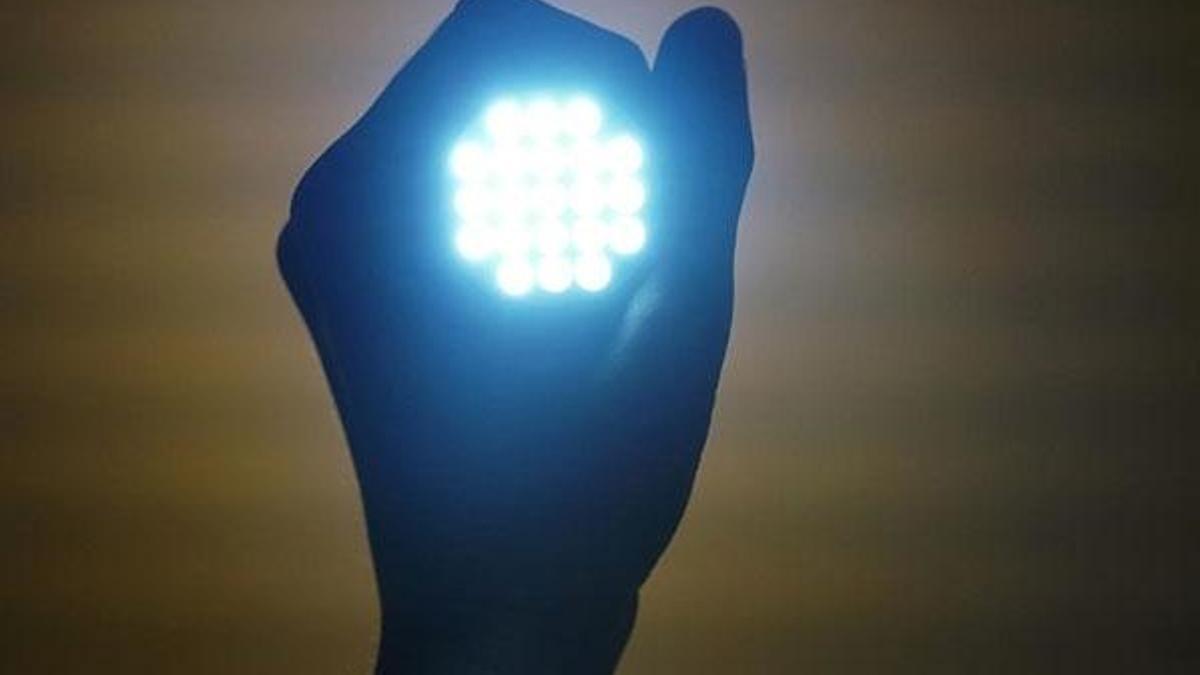 LED'in mucidi Japon fizikçi Akasaki öldü