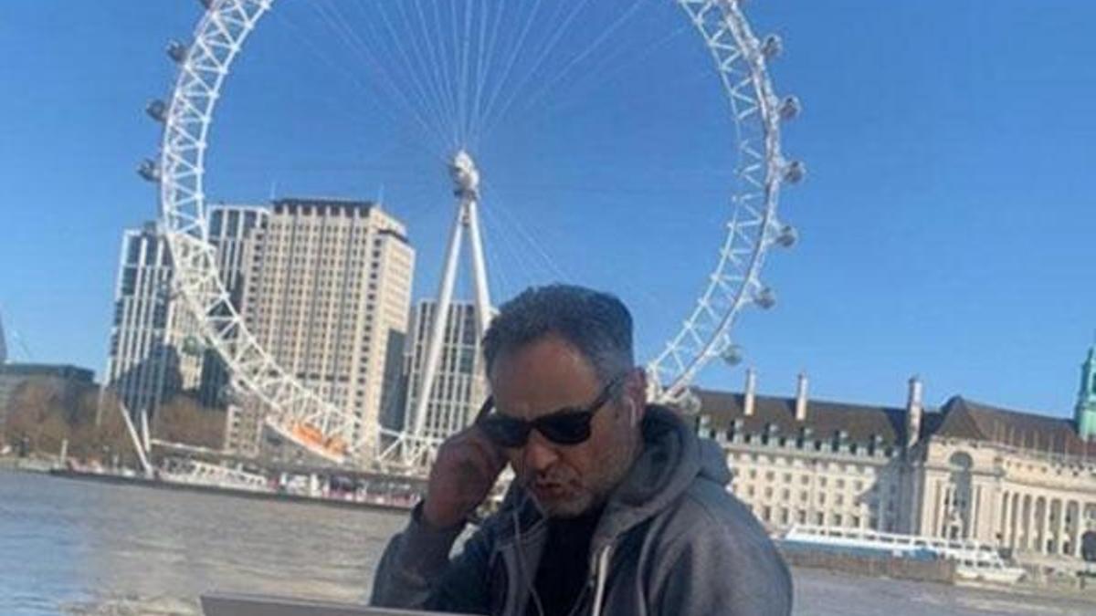Kerem Kupacı Türkiye'yi terk etti