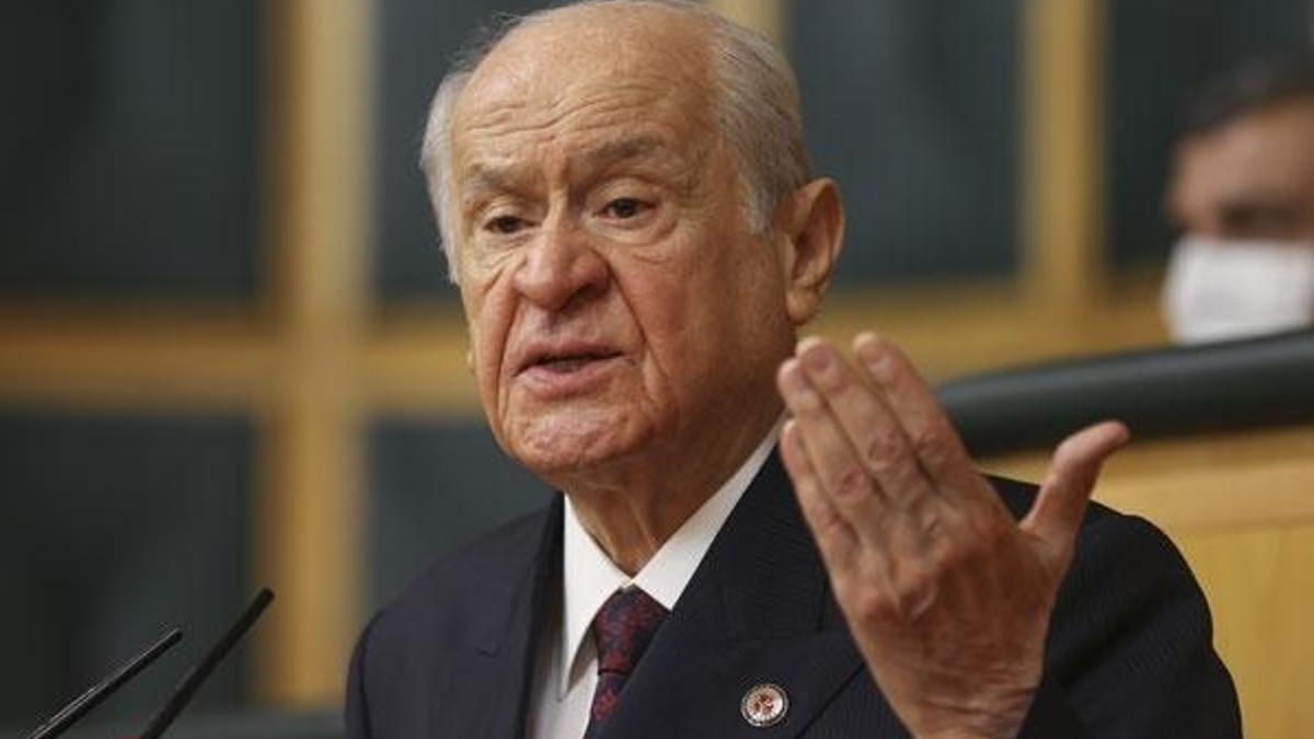 Bahçeli'den emekli amirallerin bildirisine sert tepki: Birer birer toprağa gömeriz