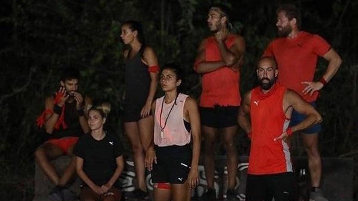 Survivor SMS sıralaması (6 Nisan)! Exxen Survivor 2021 13. hafta SMS sıralaması, elenen isim ve iletişim ödülünü kazanan takım belli oldu!