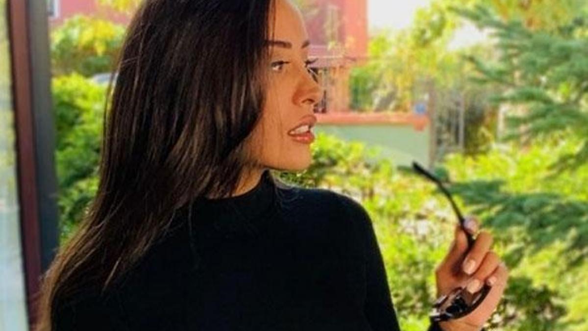 Ünlü şarkıcı Hande Ünsal itiraf etti: Babamla hiç görüşmedim!