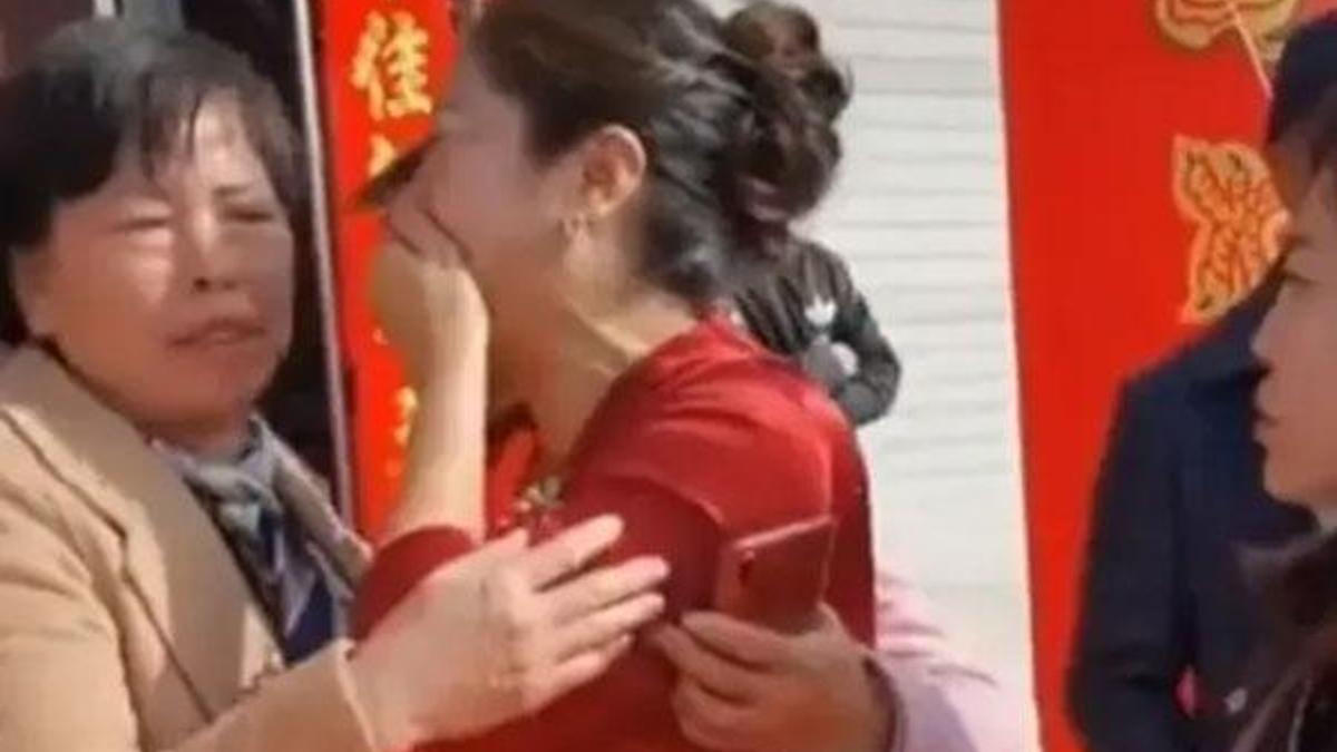 Gelini öz kızı çıktı! 20 yıllık gizem düğün günü çözüldü...