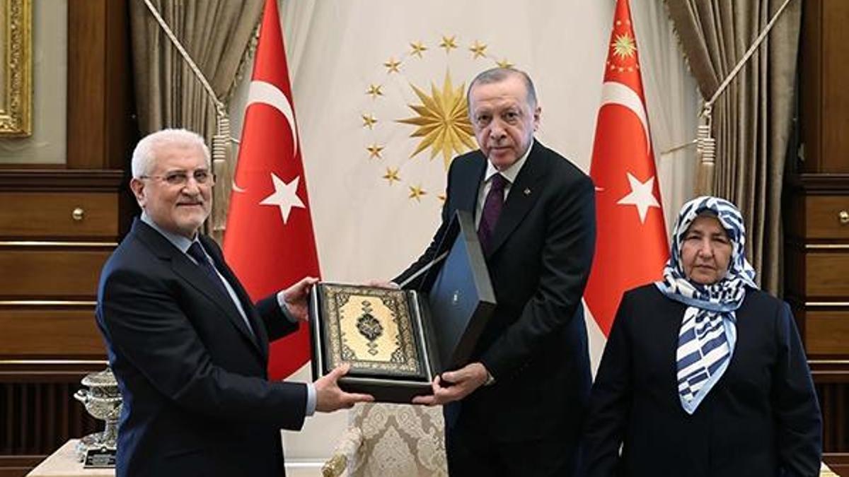 Cumhurbaşkanı Erdoğan, şehit savcı Kiraz'ın anne ve babasını kabul etti