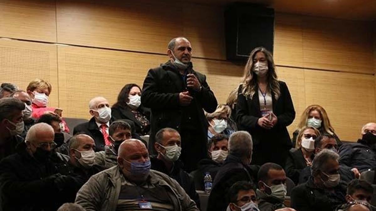 Muhtarlarla ilgili yeni düzenleme! 3 ay şartı, 30 gün izin, ücretsiz ulaşım...