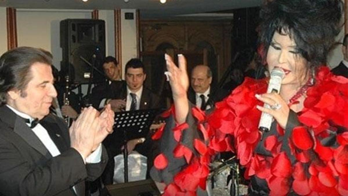 Usta müzisyen Zeki Çetin hayatını kaybetti