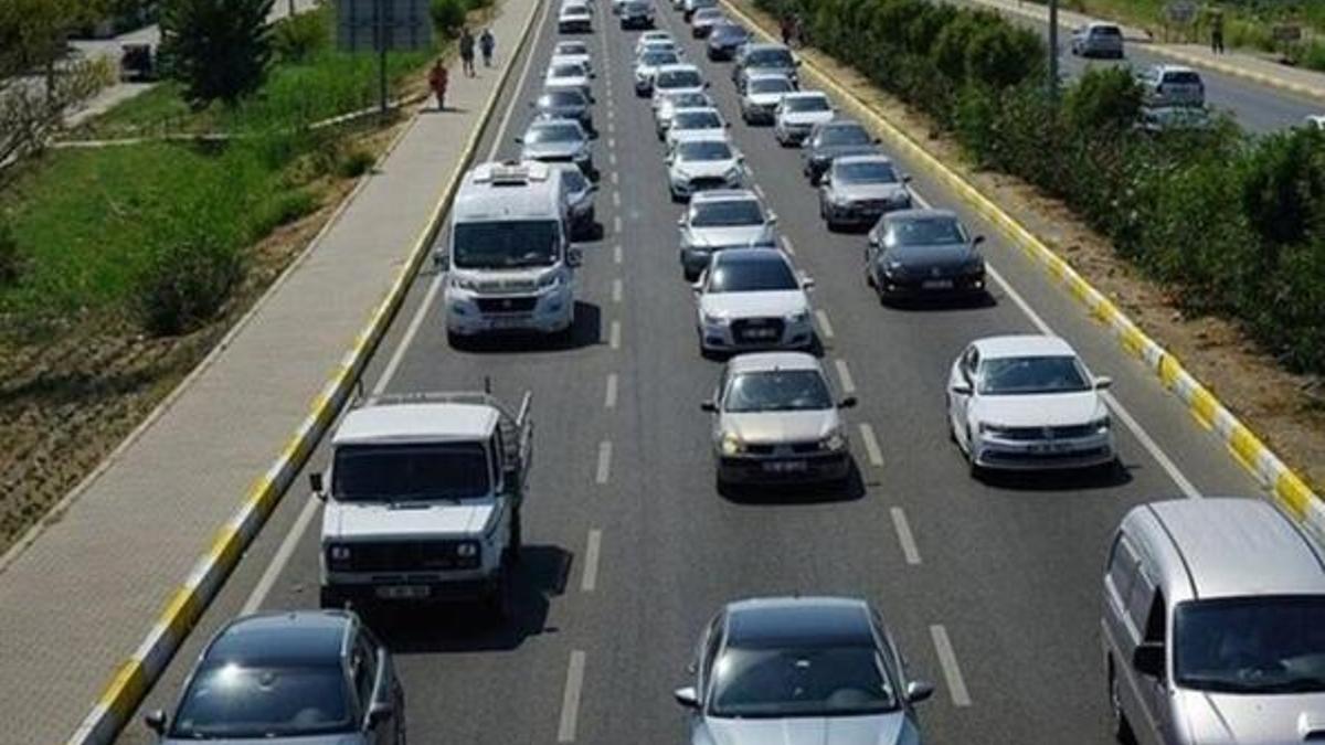 Seyahat yasağı tekrar gelir mi? Ramazan Bayramı'nda şehirlerarası seyahat yasak mı, bayram tatilinde sokağa çıkma yasağı var mı?