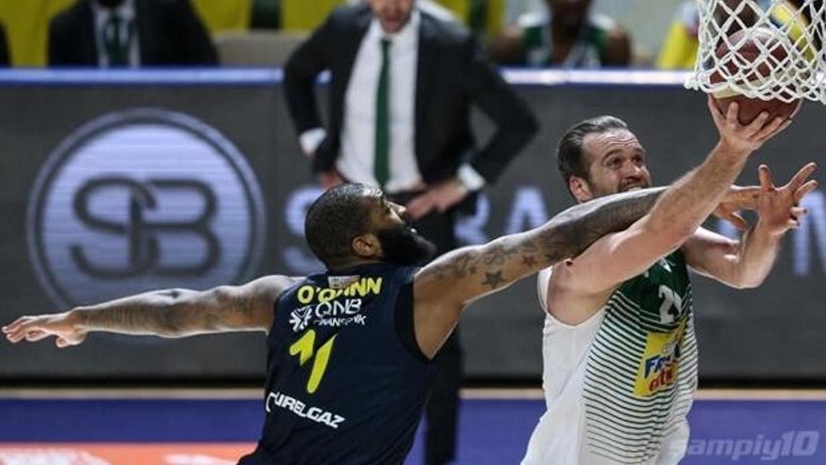Frutti Extra Bursaspor - Fenerbahçe Beko: 82-77