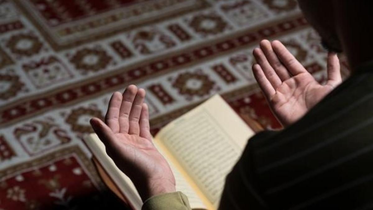 İsmi Azam Duası nasıl okunur? İşte Türkçe okunuşu...