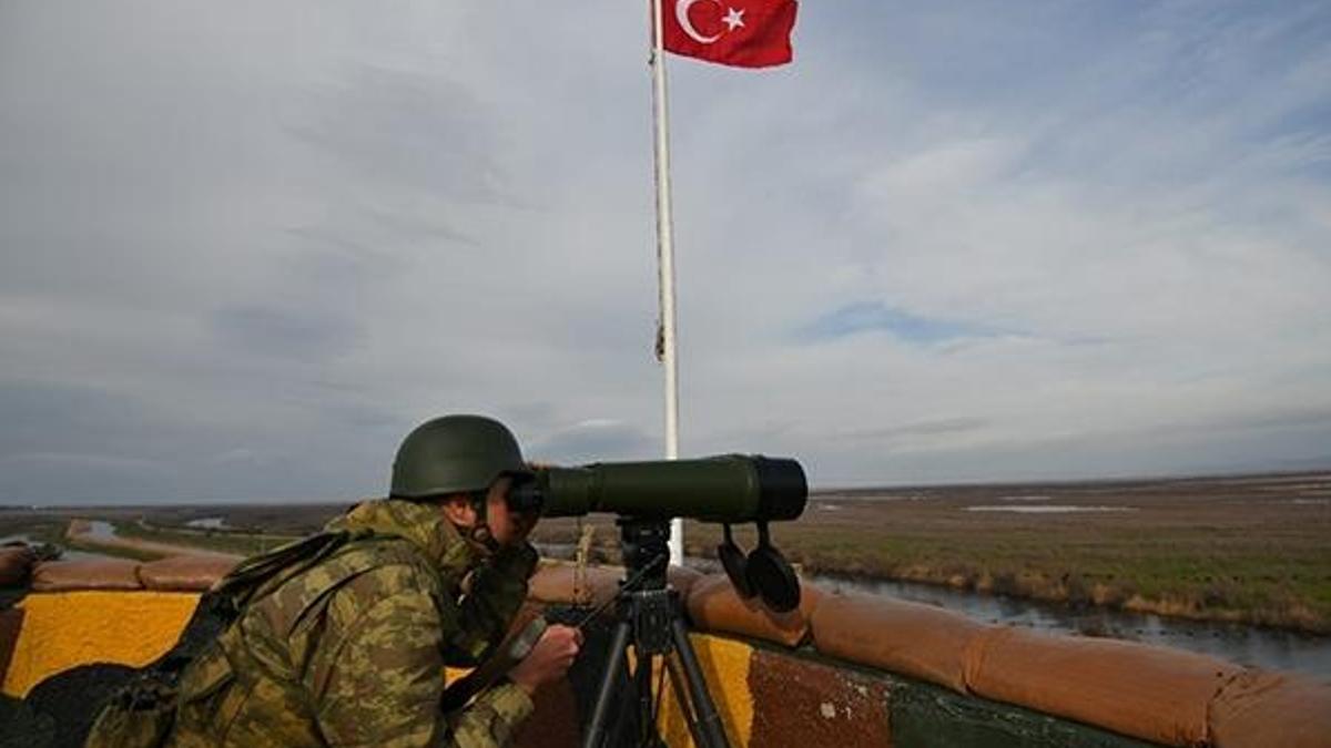 MSB duyurdu! 2'si FETÖ mensubu 5 kişi yakalandı