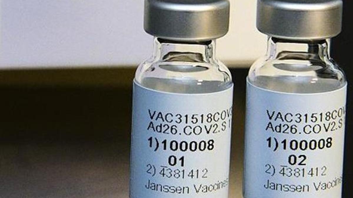FDA'dan Johnson&Johnson aşı kullanımını durdurma çağrısı