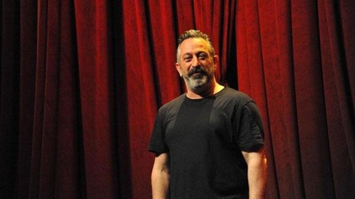 Cem Yılmaz: Ertelendim