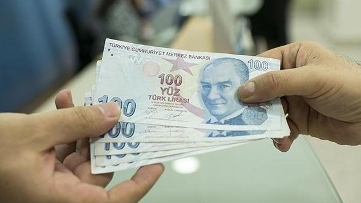Bankada parası olan herkesi ilgilendiriyor! Mevduat faizi, altın ve...