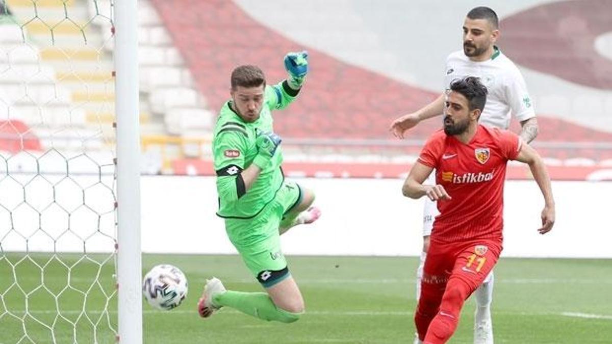 İttifak Holding Konyaspor: 0 - Hes Kablo  Kayserispor: 0