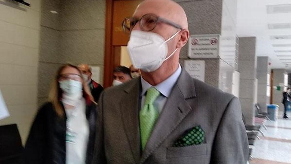 Erol Mütercimler'in imam lisesi mezunları hakkındaki sözleri hapis cezası