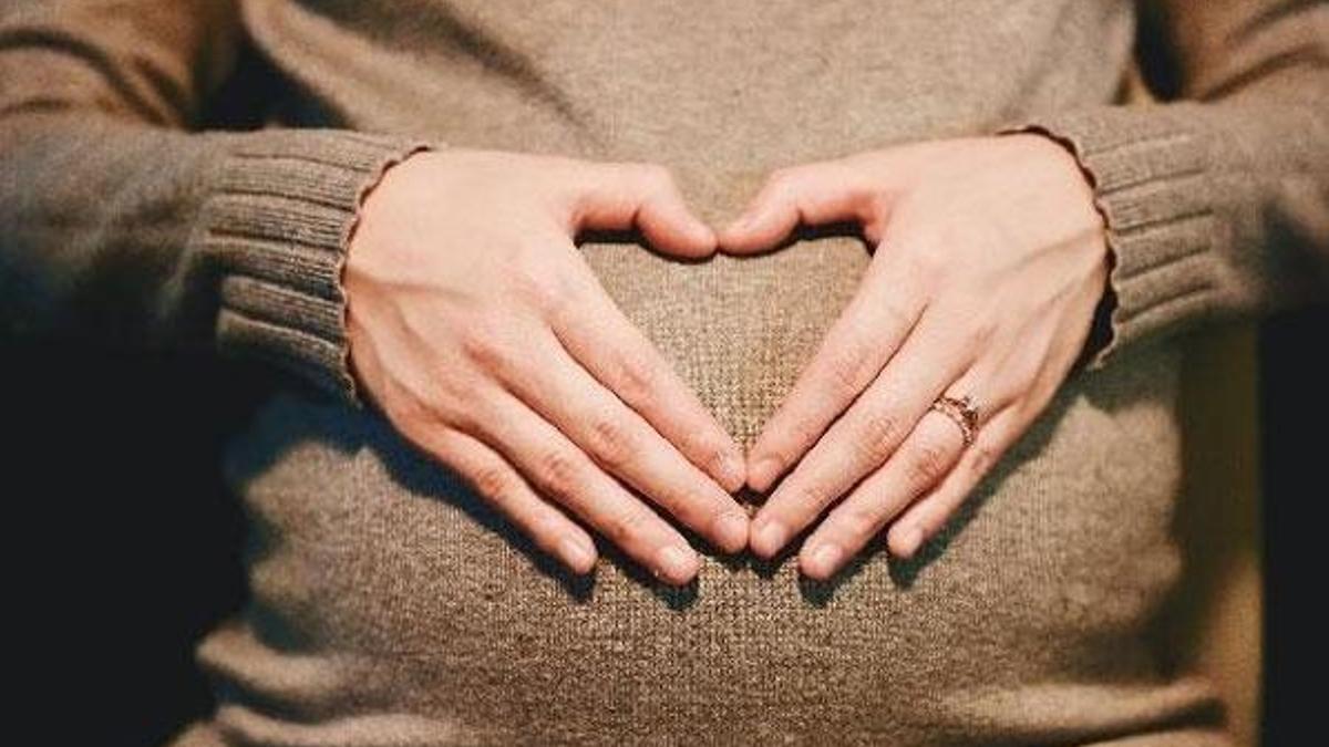 Hamilelikte oruç anne ve bebek için risk doğuruyor