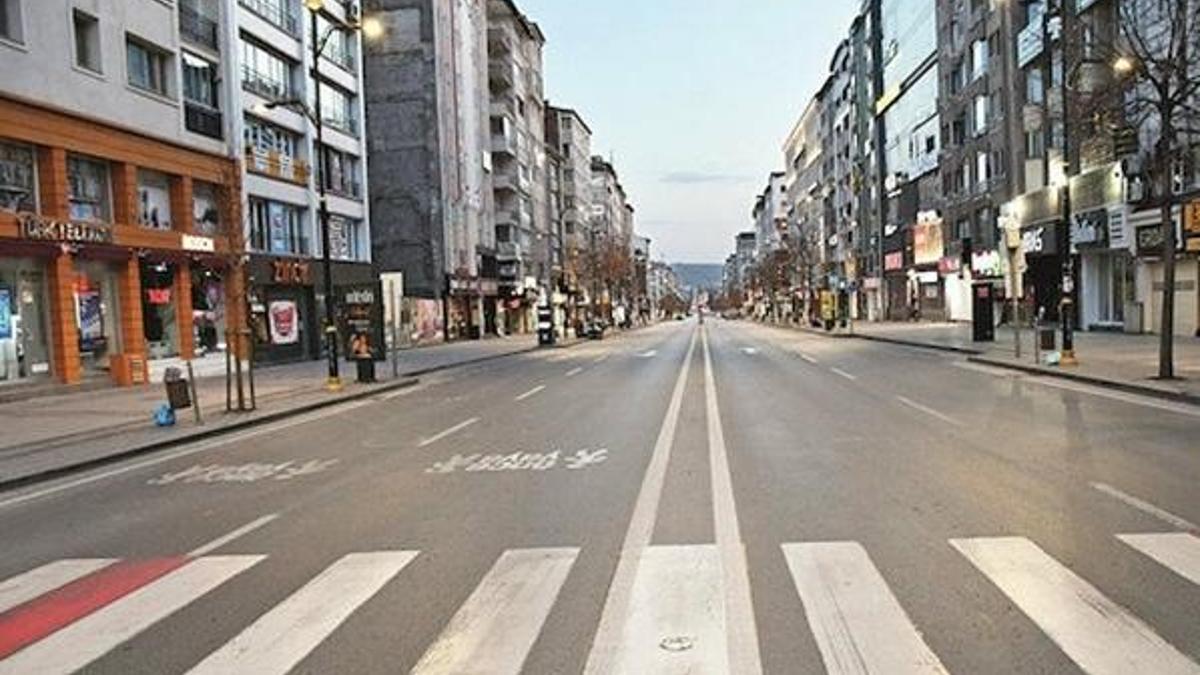 Tam kapanma gelecek mi? Tam kapanma Türkiye'ye gelir mi?
