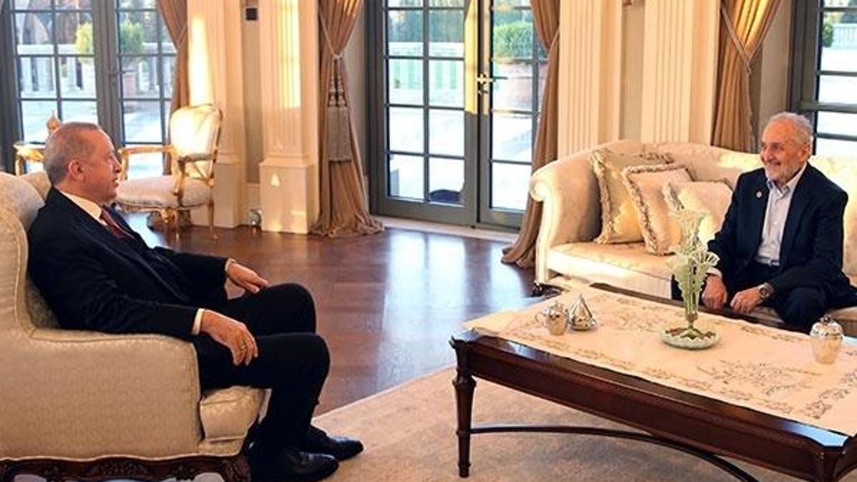 Cumhurbaşkanı Erdoğan, Oğuzhan Asiltürk ile iftarda bir araya geldi