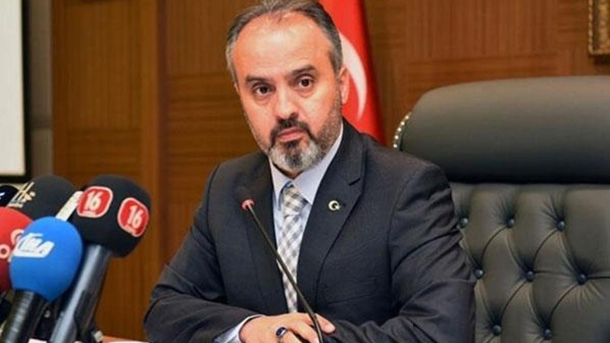 Bursa Büyükşehir Belediye Başkanı Alinur Aktaş hastaneye kaldırıldı