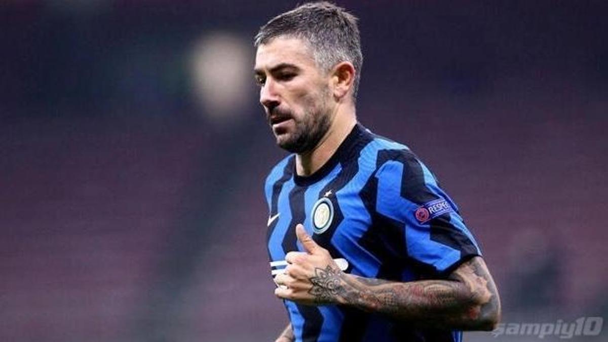 Galatasaray'dan Kolarov bombası!