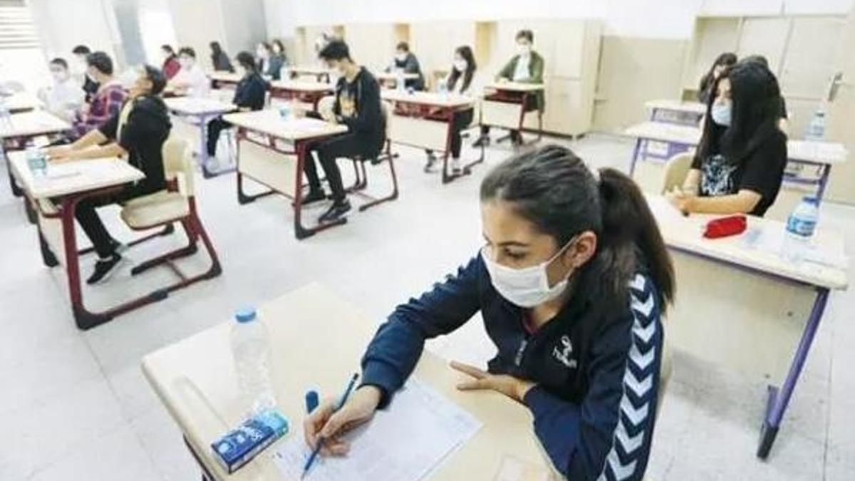 Lise sınavları ne zaman, 3 Mayıs’ta yapılacak lise sınavları ertelenecek mi? Hazırlık sınıfı, 9, 10, 11. sınıf öğrencileri merak ediliyor!