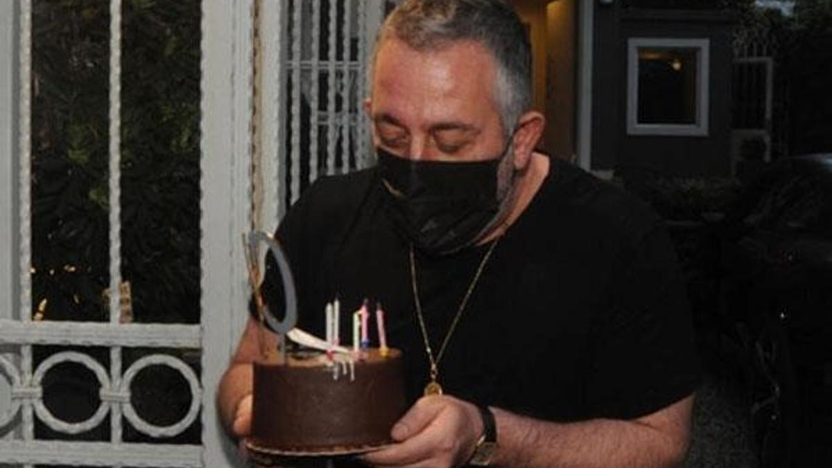 Cem Yılmaz'a doğum günü sürprizi!
